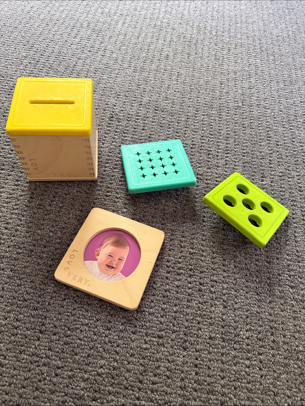 Lovevery Babbler Kit Fine Motor Colorful Wooden Box for Toddler incomplete